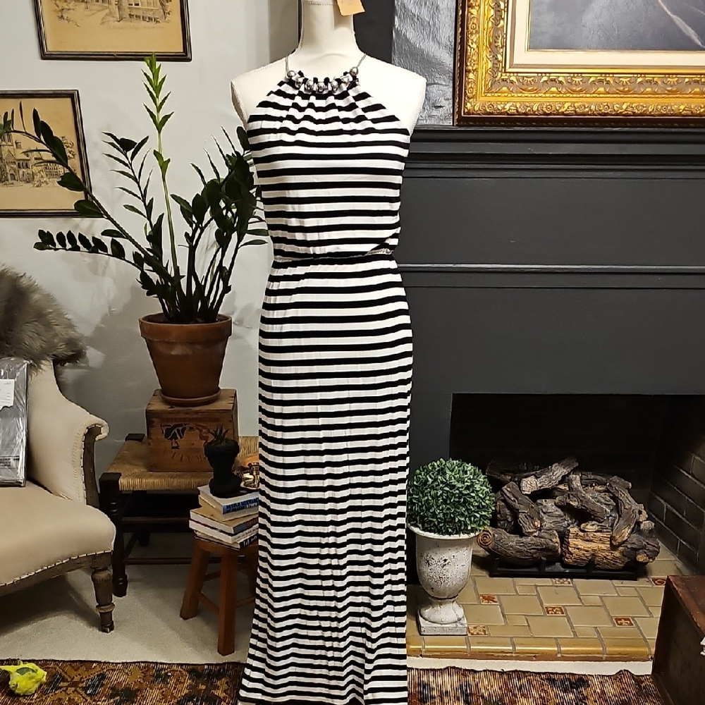 White House Black Market Black and White Sleeveless Halter Maxi Dress